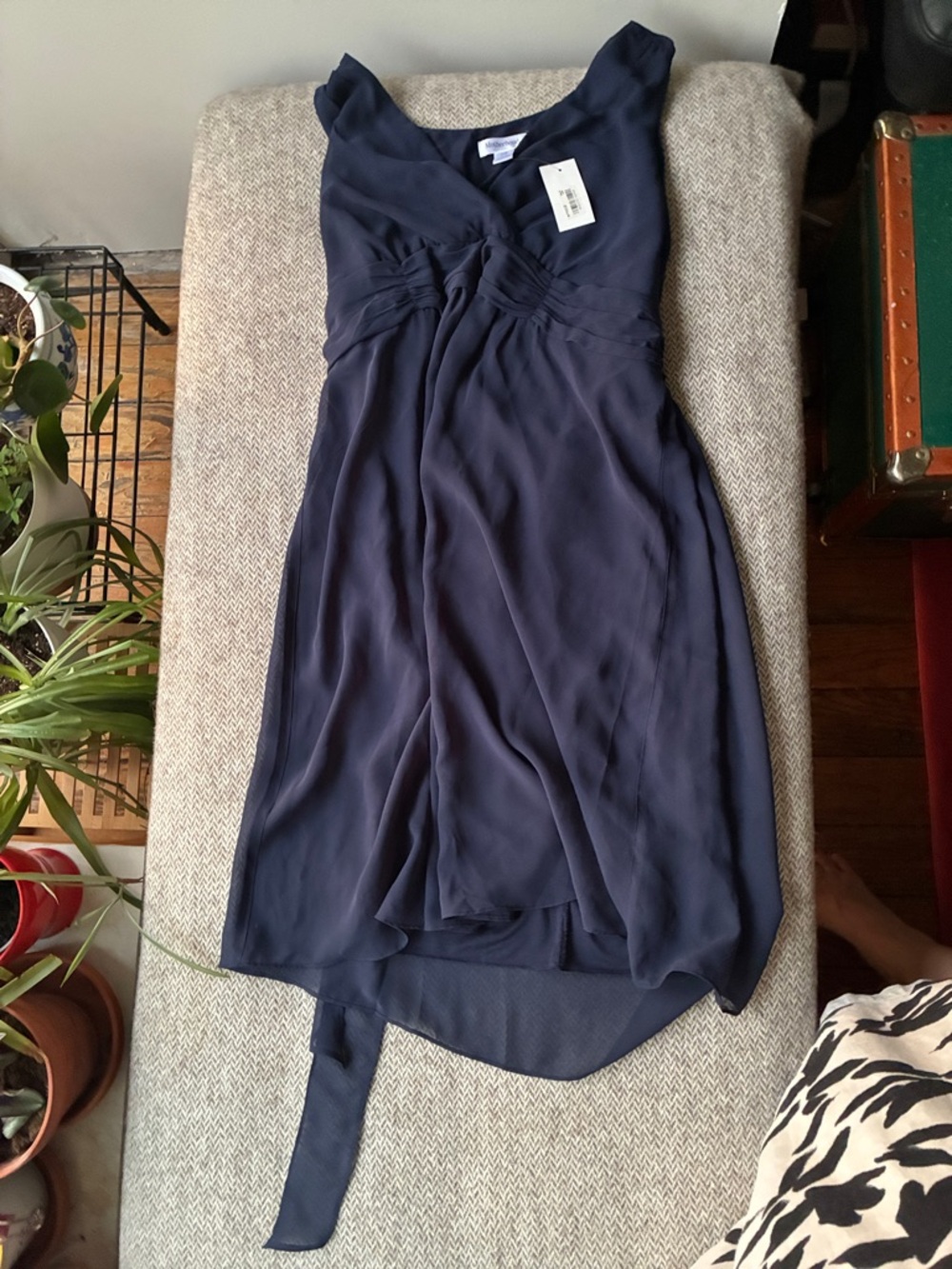 Elegant Motherhood Maternity Navy Blue Sleeveless Dress. M